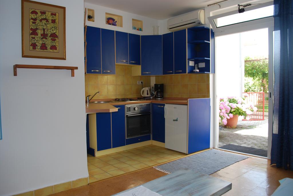 Apartments Paunovic Makarska Exterior photo