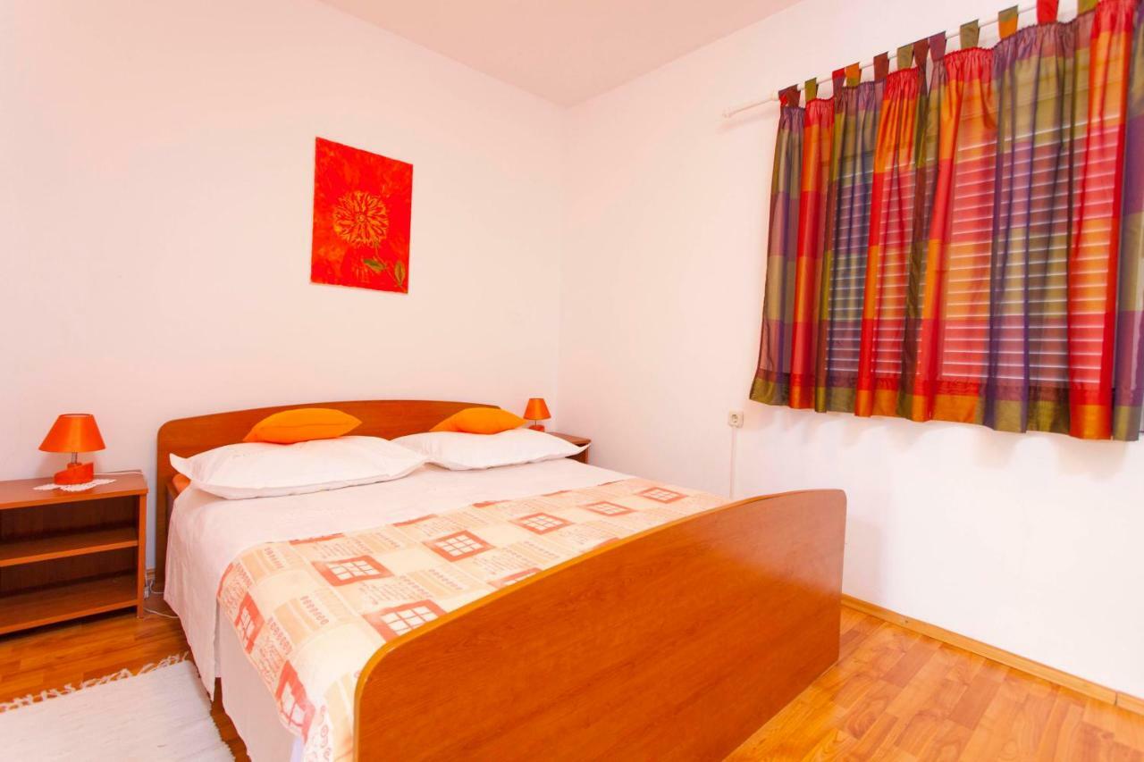 Apartments Paunovic Makarska Exterior photo